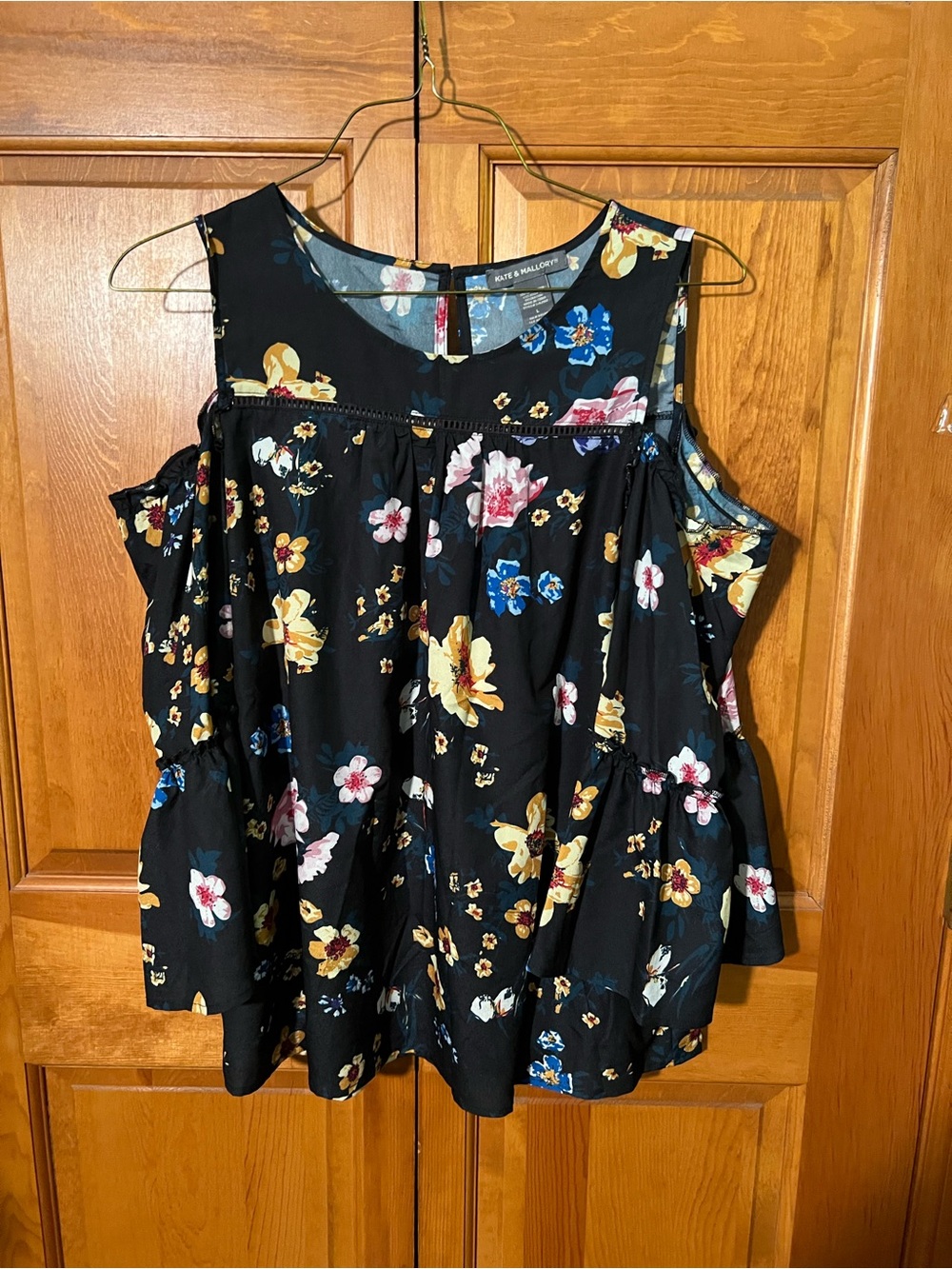 Kate & Mallory Black Floral Cold-Shoulder Blouse